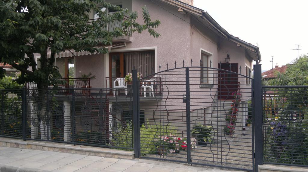 Kyurkchievi Guest House Sapareva Banya Exterior foto